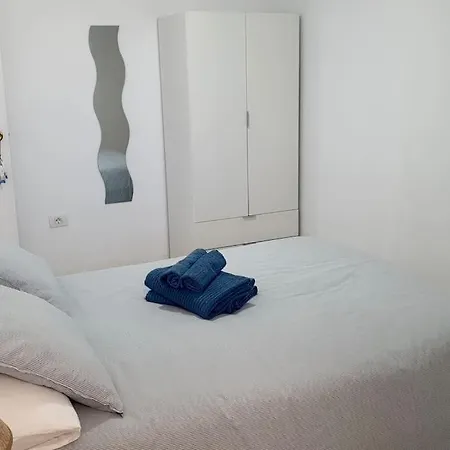Ocean View Poris 아파트